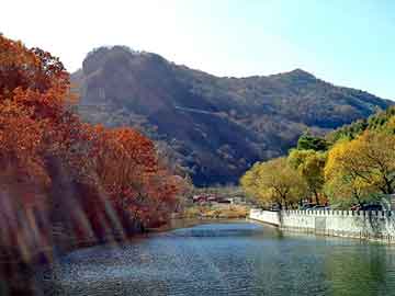 澳门二四六天天彩图库，人生三大喜事